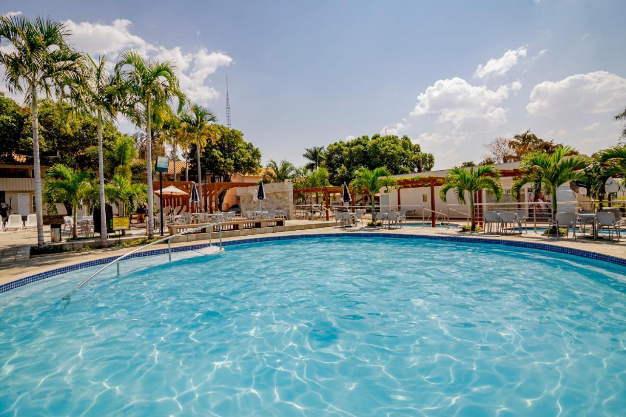 Diroma Resort Com Um Dia No Acqua Park Caldas Novas Dış mekan fotoğraf