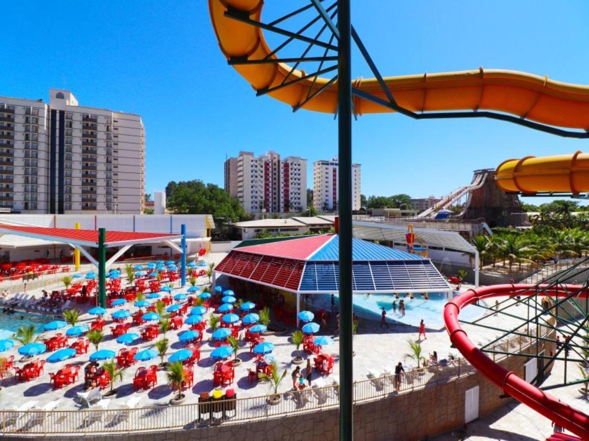 Diroma Resort Com Um Dia No Acqua Park Caldas Novas Dış mekan fotoğraf